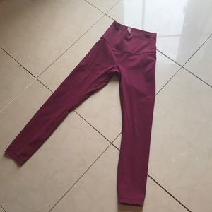 Wunder under high rise